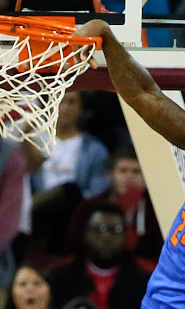 Casey Prather helps Florida top Mississippi State to extend win streak